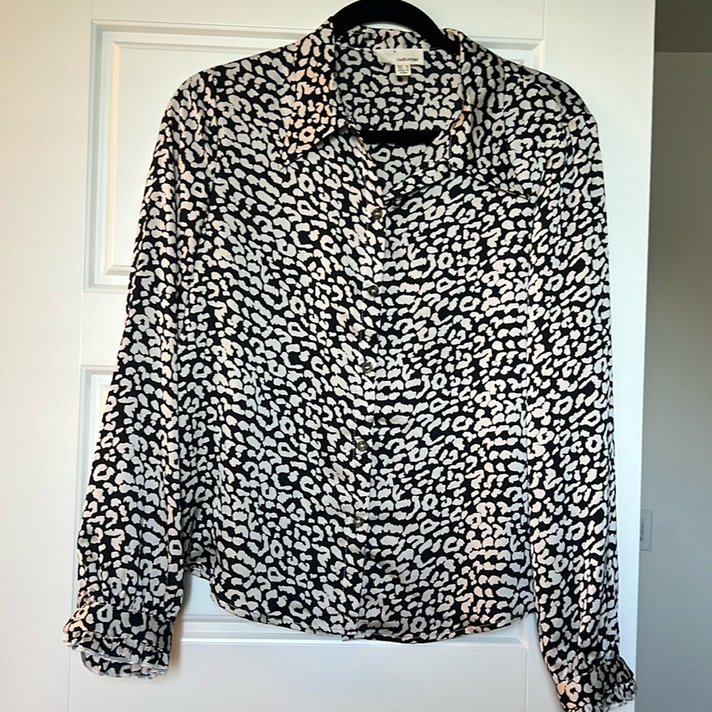 women’s blouse
